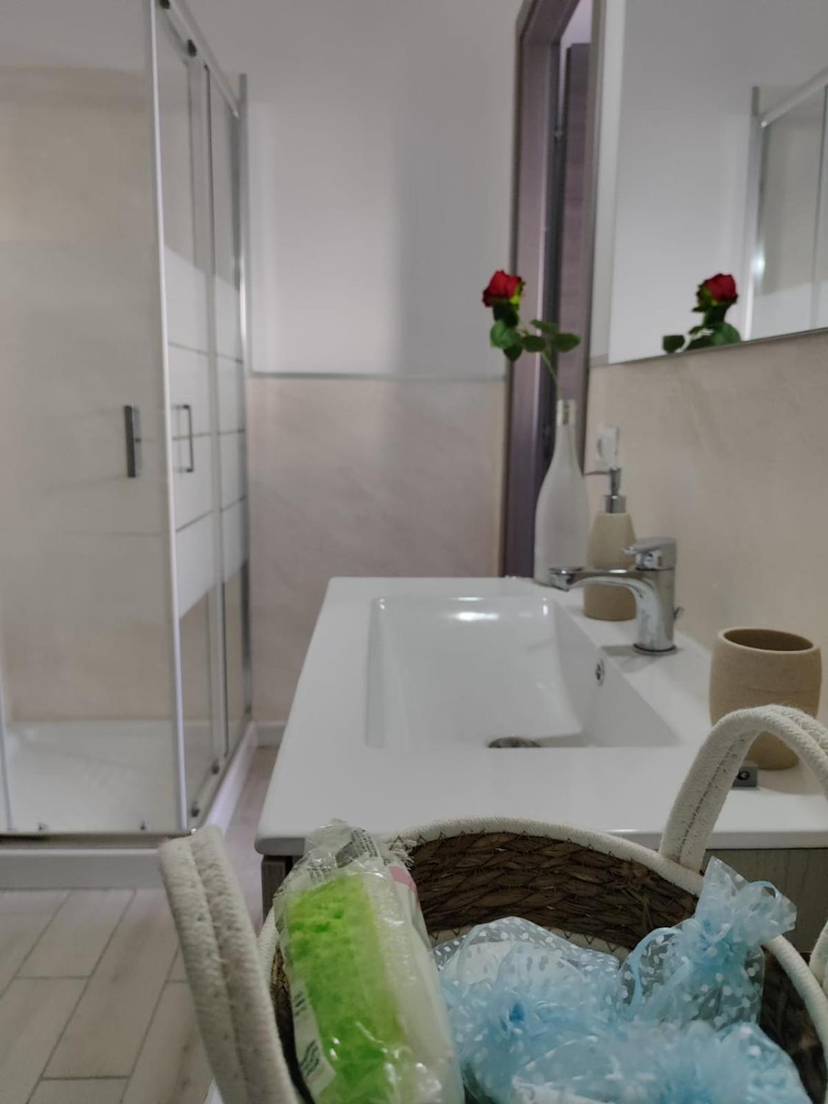 Casa Vacanze Con Giardino I Girasoli - Cin It 09006 - 9 C 2000 R4042- Sorso Kültér fotó