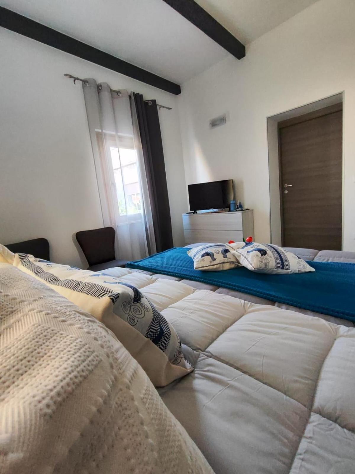 Casa Vacanze Con Giardino I Girasoli - Cin It 09006 - 9 C 2000 R4042- Sorso Kültér fotó