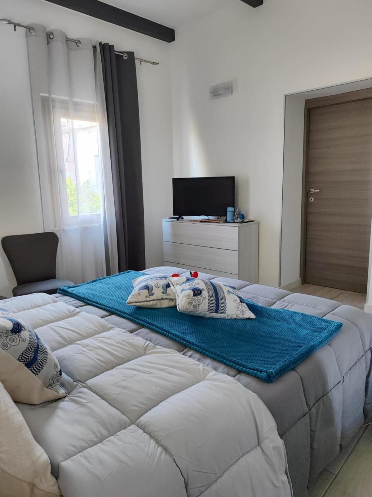Casa Vacanze Con Giardino I Girasoli - Cin It 09006 - 9 C 2000 R4042- Sorso Kültér fotó