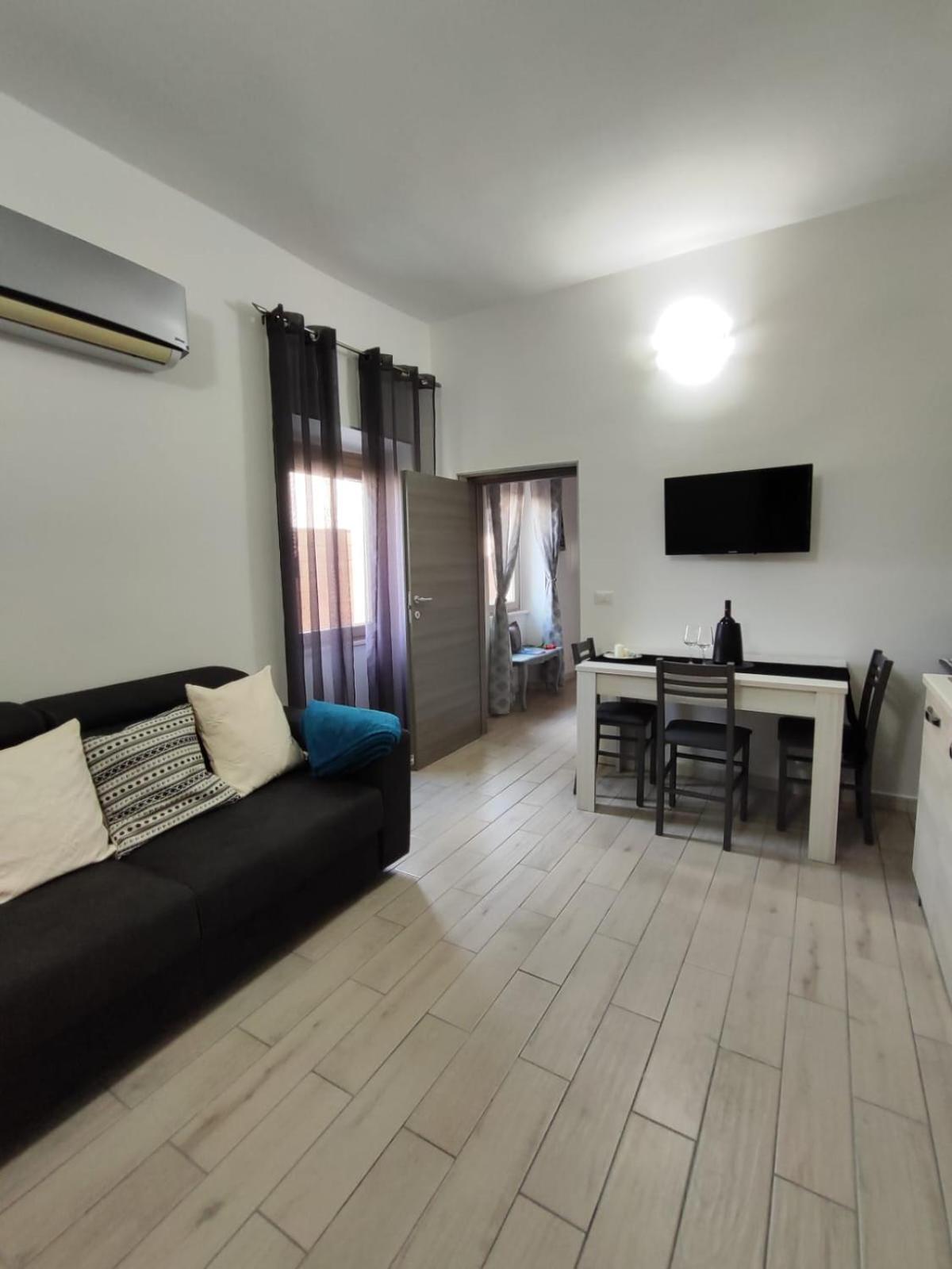 Casa Vacanze Con Giardino I Girasoli - Cin It 09006 - 9 C 2000 R4042- Sorso Kültér fotó