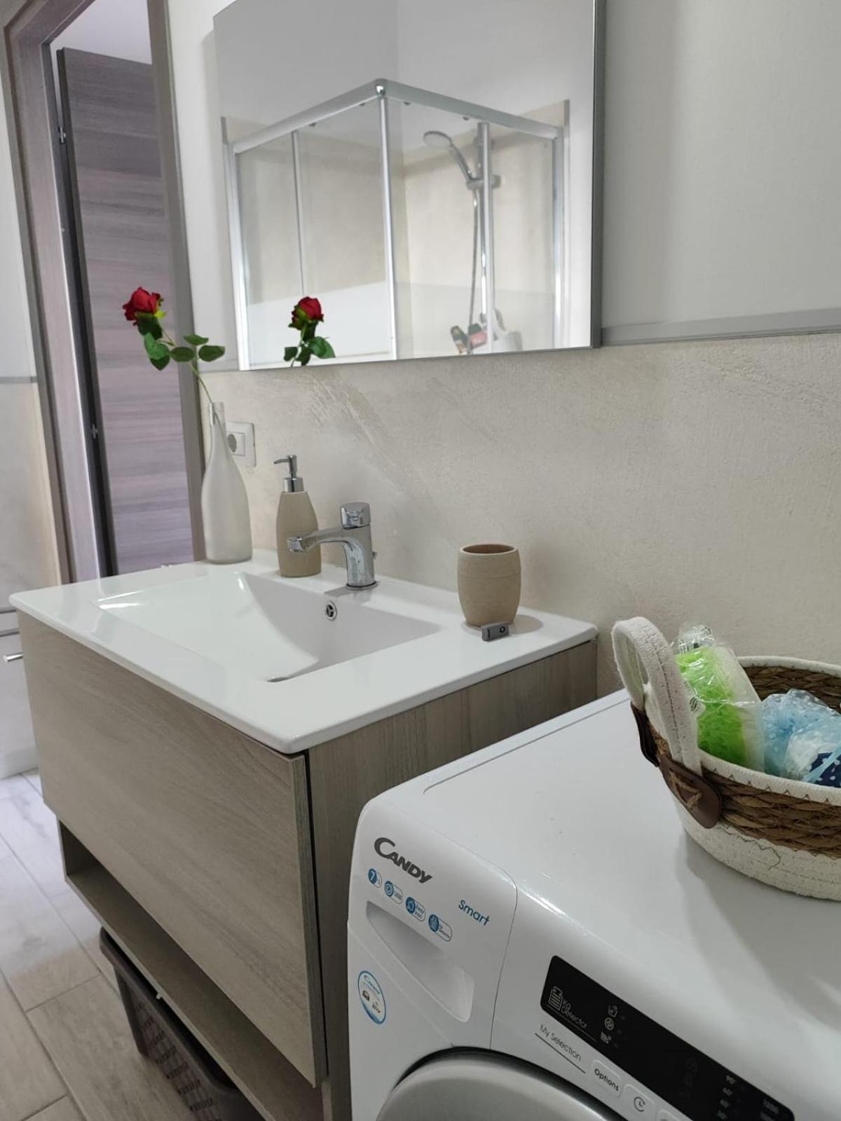 Casa Vacanze Con Giardino I Girasoli - Cin It 09006 - 9 C 2000 R4042- Sorso Kültér fotó